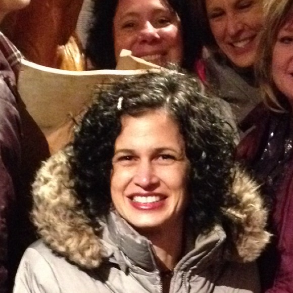 Meet your Posher, Katy - Picture 1 of 1